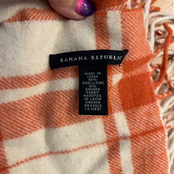 Banana Republic Vibrant Orange and Cream Plaid Scarf - Picture 2 of 3